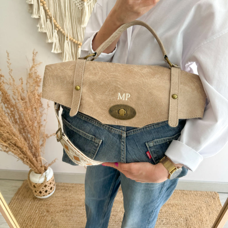 Bolso combinado denim/piel taupe iniciales bordadas